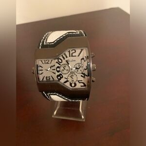 White Oulm Dual Time Men's Watch
